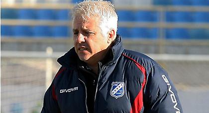 «Κατηγορώ» της Καλλιθέας σε Παπακώστα