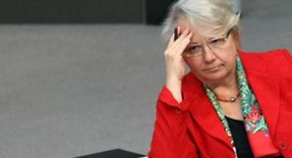 Γερμανία: Παραιτήθηκε η υπουργός Παιδείας