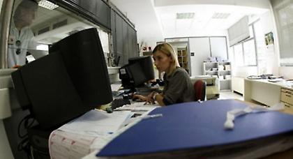 «Βροχή» από ραβασάκια για χρέη στο Δημόσιο