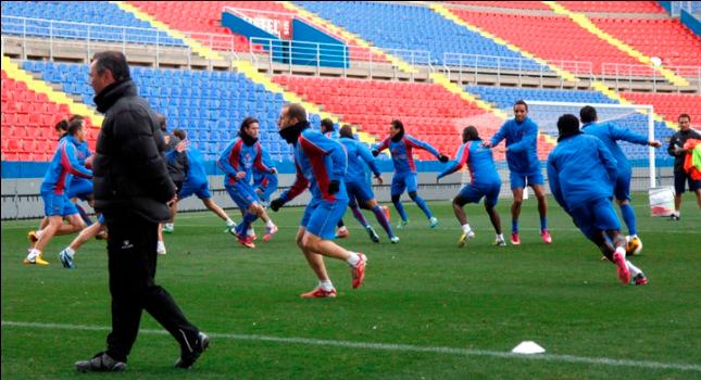 Μπήκαμε στο γήπεδο της Λεβάντε (video)