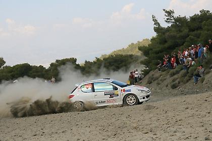 Αγωνιζόμενοι εναντίον ΕΛΠΑ για τις ασφαλίσεις…