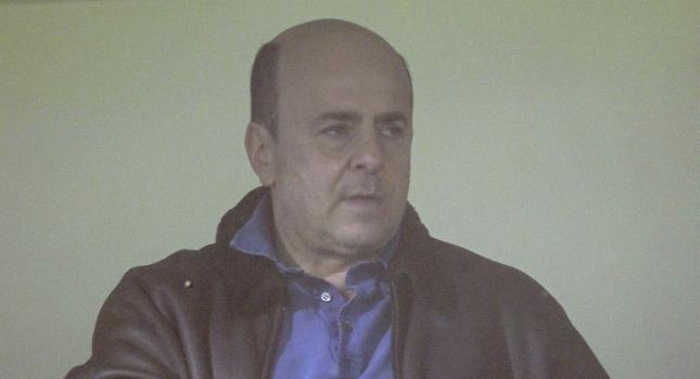 Στηρίζει Φάμπρι