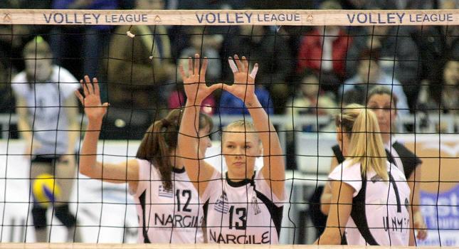 Πρόκριση με απώλειες