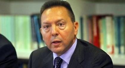 Στουρνάρας: «Δεν μιλάμε για απολύσεις»