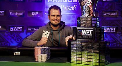 Κατέκτησε τον κόσμο με δύο… εφτάρια!