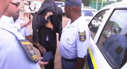 «Πυροβολήθηκε πίσω από την πόρτα του μπάνιου»