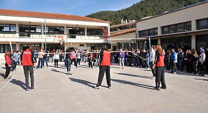 Το βόλεϊ πήγε… σχολείο