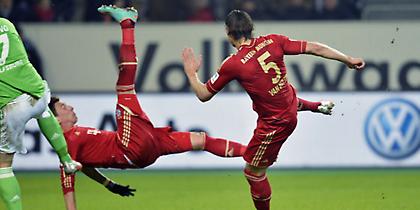 Άπονε Μάντζουκιτς (video)