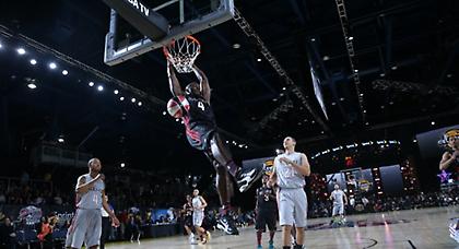 Κάρφωμα Μπολτ στο All Star Game (video)