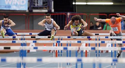 Με μια ντουζίνα αθλητές στην Πόλη