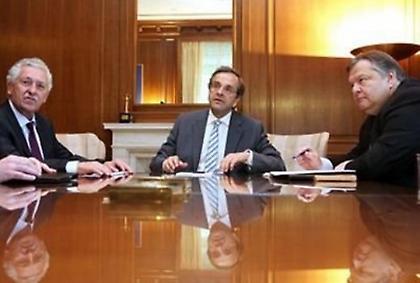 Δράσεις για τους ανέργους, όχι σε απολύσεις στο Δημόσιο