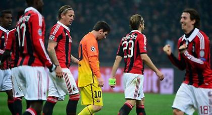 Είναι βαριά της Μίλαν η φανέλα…