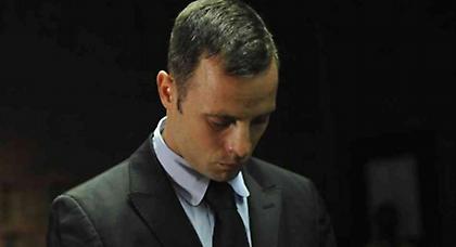 Κατηγορούμενος για 7 απόπειρες φόνου ο επικεφαλής της έρευνας για Πιστόριους