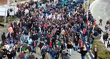 Αποφασίζουν για τα μπλόκα οι αγρότες