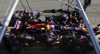 «Χάκαραν» την Red Bull