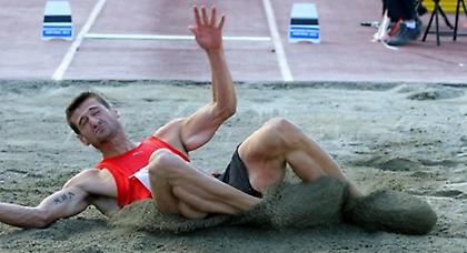 Τέταρτος ο Τσάκωνας, 'όργια' στις αποστάσεις