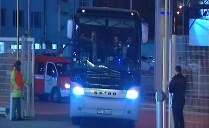 Και ξαφνικά… πούλμαν (video)