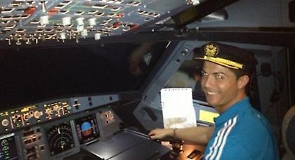 Κριστιάνο Ρονάλντο: Τώρα και πιλότος!