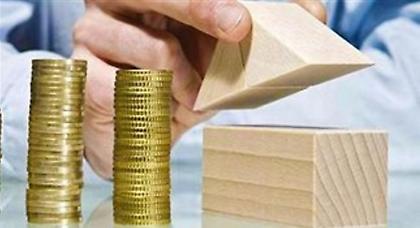 Έρχονται οι ρυθμίσεις για τα υπερχρεωμένα νοικοκυριά