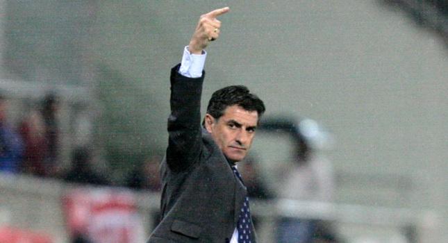 Ανακατεύει την τράπουλα ο Μίτσελ