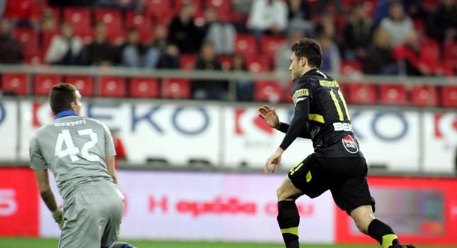 Αγγελούδης: 