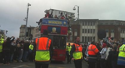 Υποδέχτηκαν τους θριαμβευτές στο Σουόνσι