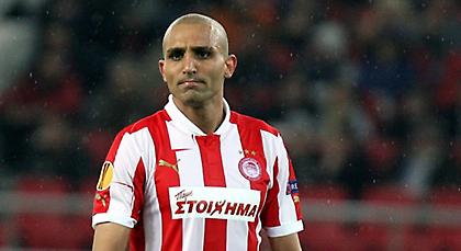 Στα χέρια ο Τζεμπούρ με οπαδό του ΠΑΣ