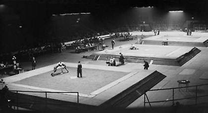 Επιστροφής μεταλλίων συνέχεια...