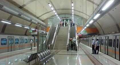 Αποζημιώσεις στους κατόχους καρτών για τις απεργίες