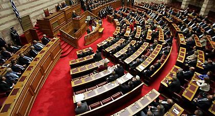 Ερώτηση στη Βουλή για τη βία κατά δημοσιογράφων