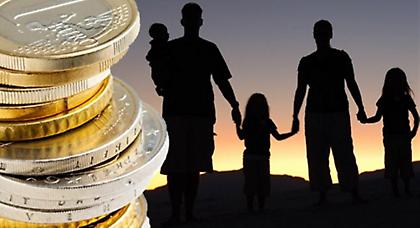 Ποιοι και πώς θα πάρουν 500 ευρώ για κάθε παιδί