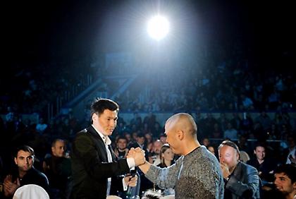 Έδωσαν τα χέρια Ζαμπίδης - Χάσικοφ