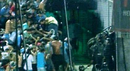 Αστυνομικός χτύπησε με ρόπαλο ποδοσφαιριστή