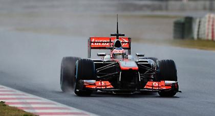 Ενθουσιασμένος με την Mercedes o Μπάτον