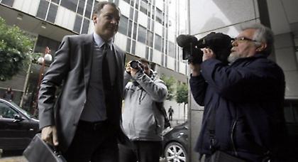 Ολοκληρώθηκε η συνάντηση Στουρνάρα - Tρόικας