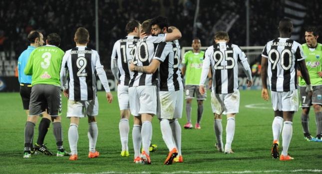 Δεν θα είναι μόνος