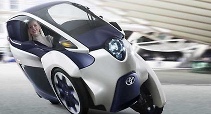 Toyota: με τα... τρία στην Γενεύη!