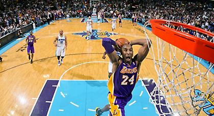 Υπόθεση… Κόμπι και Λεμπρόν