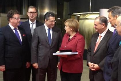 Στήριξη Μέρκελ στην Ελλάδα, μέσω τουρισμού