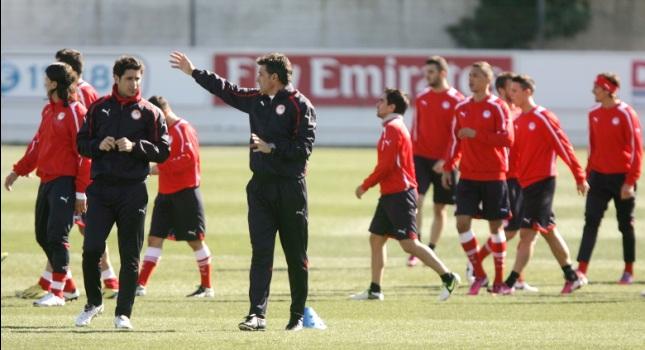 Αργεί του τερματοφύλακα