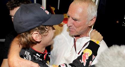 «Όποτε θέλει μπορεί να φύγει ο Φέτελ»