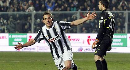 Η Γιούβε του τίτλου και η Γιούβε του μέλλοντος!