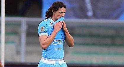 Γιατί σταμάτησε να σκοράρει ο Καβάνι;