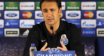 «Δεν θα παίξουμε αμυντικά για να περάσουμε»