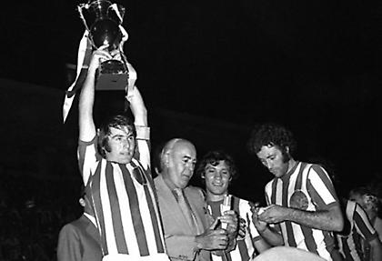 Με την υπογραφή του Γουλανδρή