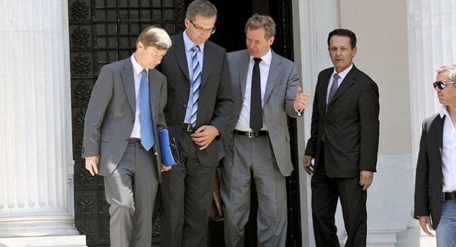 Οι «κόκκινες» γραμμές της τρόικας