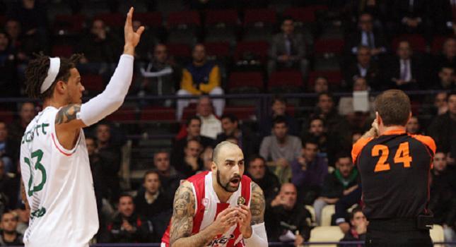 «Μέσα» ο Χάκετ