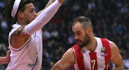 Κάτι της χρωστά