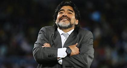 Ο Μαραντόνα για τον Πάπα!