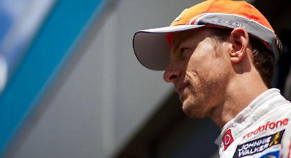 Έκπληκτος ο Μπάτον από τα σχόλια του Χάμιλτον